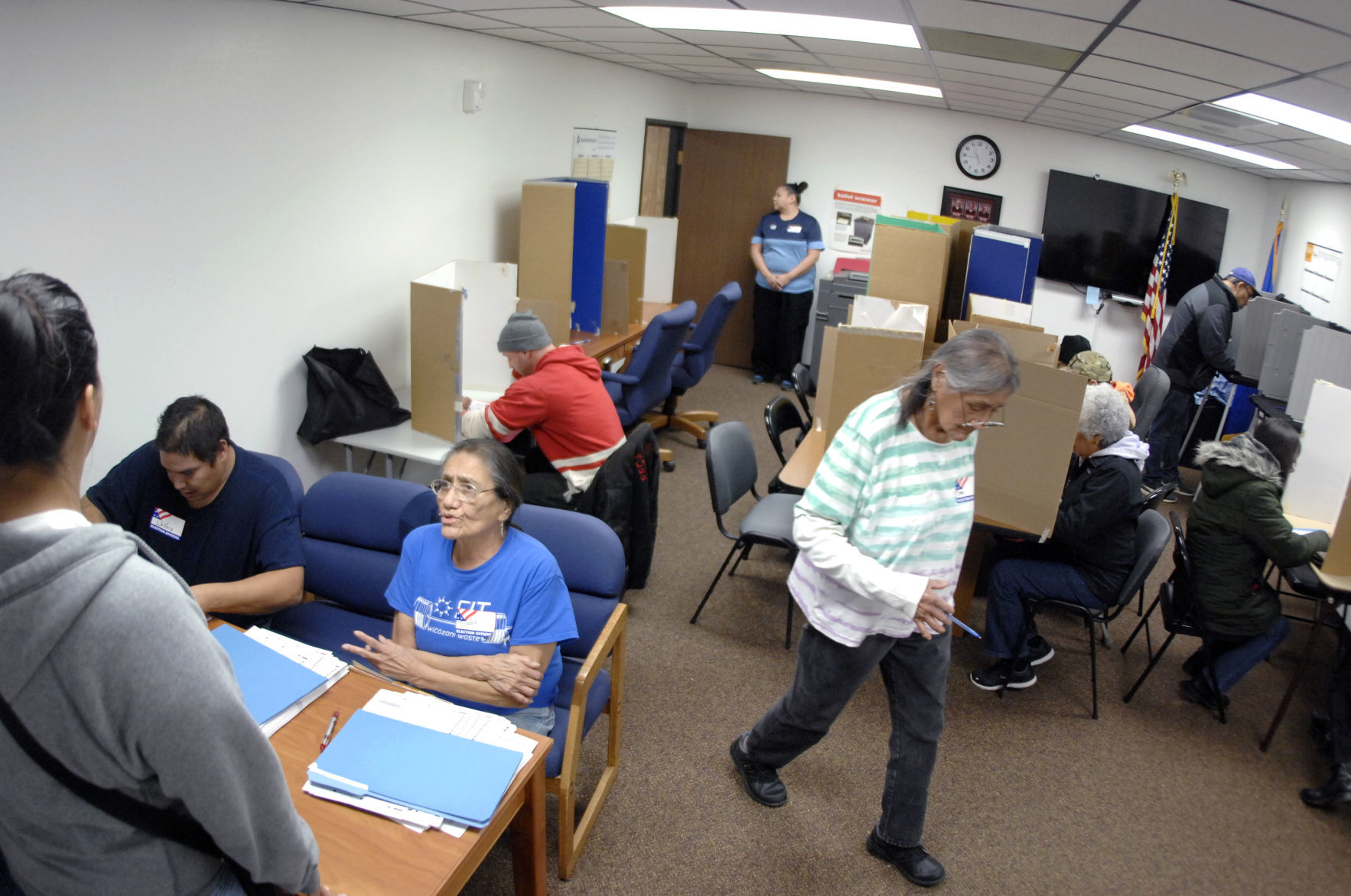 110718-nws-voting